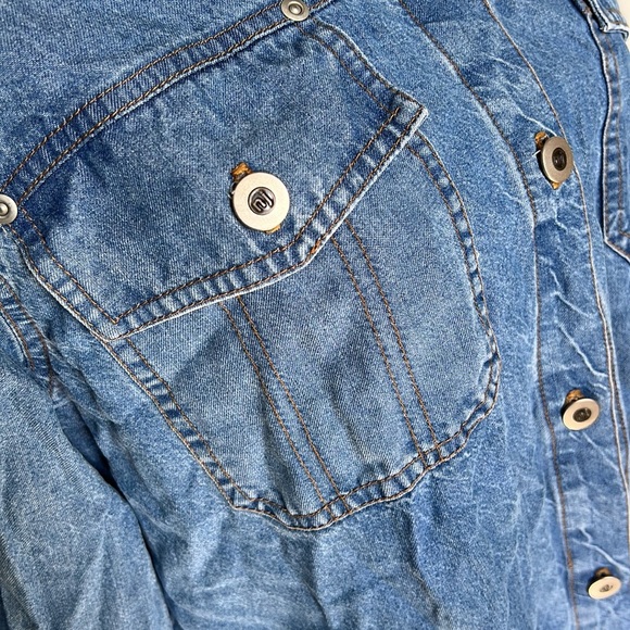 • Niki Jon denim lightweight button down, L • - Picture 13 of 13